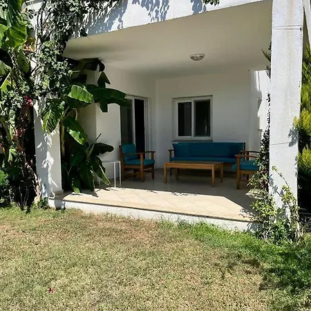 Sunny House Guemuesluek Evleri Holiday home Bodrum
