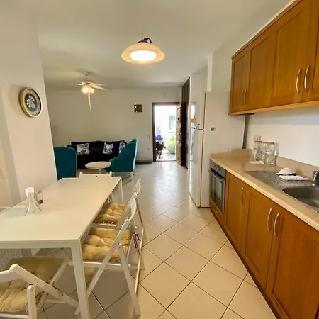 Sunny House Guemuesluek Evleri Bodrum
